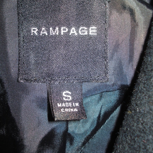 Ladies Jacket - Picture 3 of 3